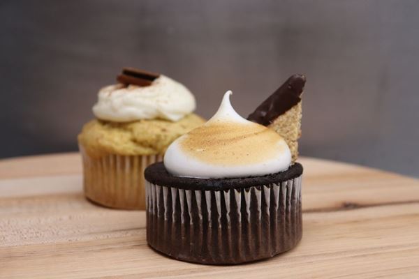 Picture of Homemade Cupcake Pack (2-pack)
